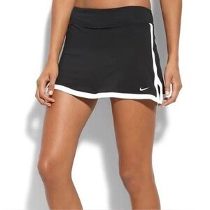 Nike Dri Fit Black & White Skort Activewear Size S